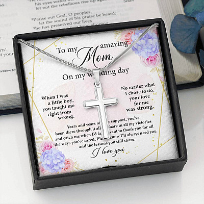 To My Amazing Mom on My Wedding Day Cross Pendant Necklace