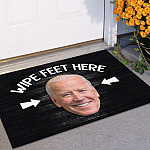 1UT UU TIEN. Wipe Feet Here Doormat mockup 11