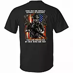 vet back t, Black, Unisex T-Shirt