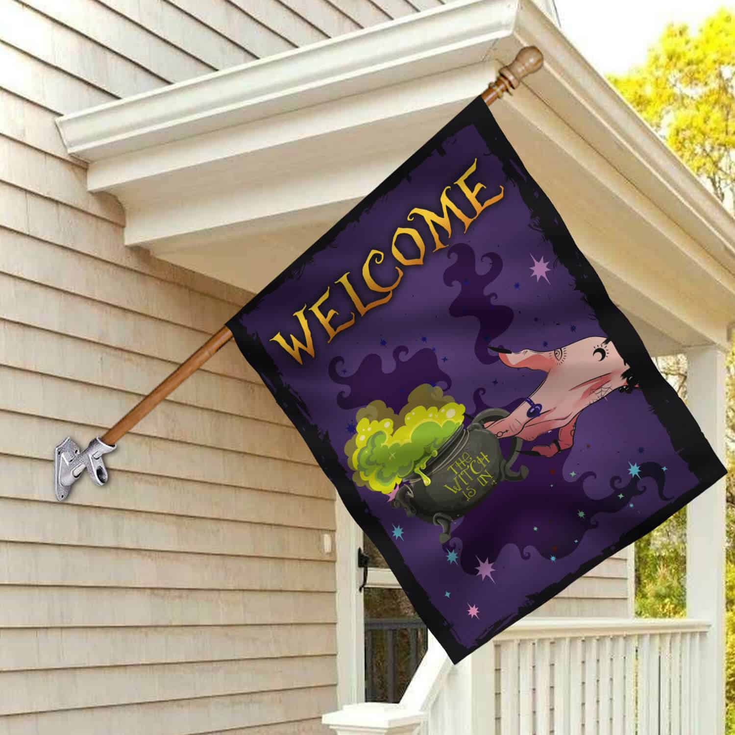 30x40 House Flag Mockup 2