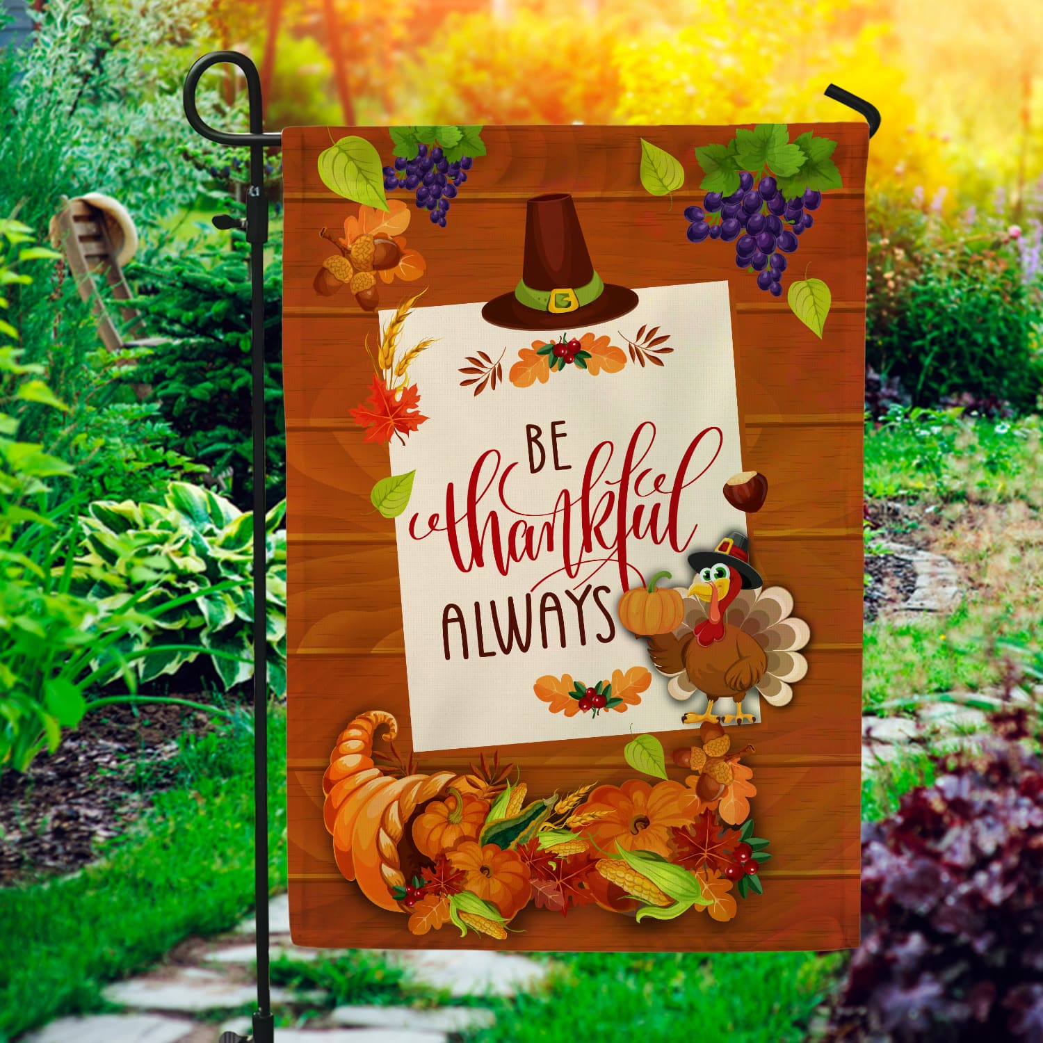 3MH. Be Thankful 30x40 Garden Flag Mockup 1