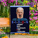 30x40 Garden Flag Mockup 4