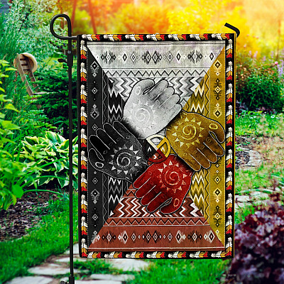 Garden Flag (11.5" x 17.5")
