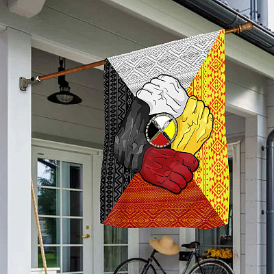 House Flag (30" x 40")