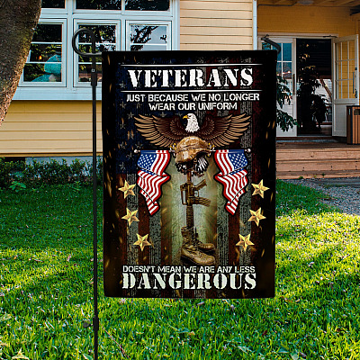 Garden Flag (11.5" x 17.5")