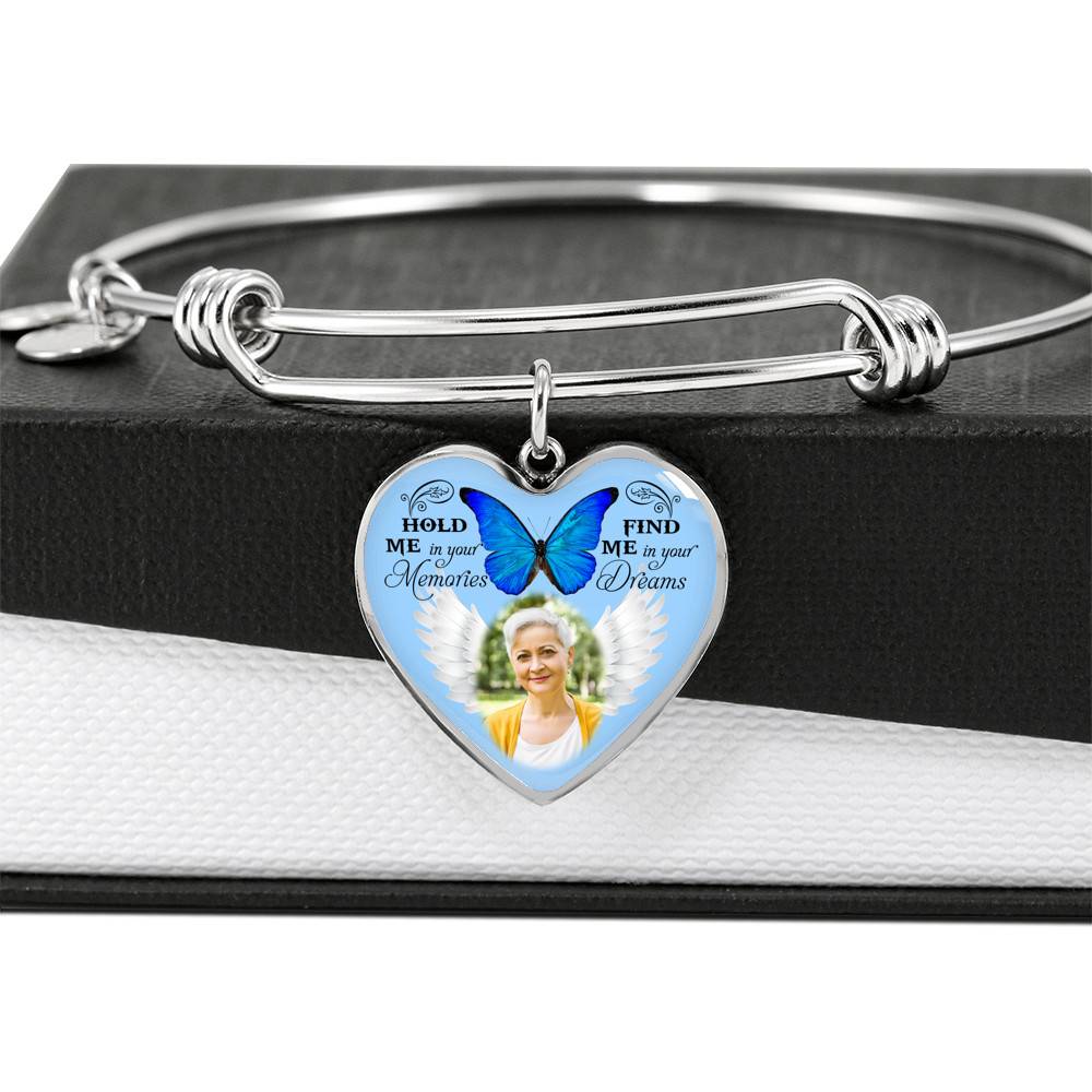 Hold Me In Your Memories Find Me In Your Dreams Personalized Photo Heart Pendant Necklace-Bangle