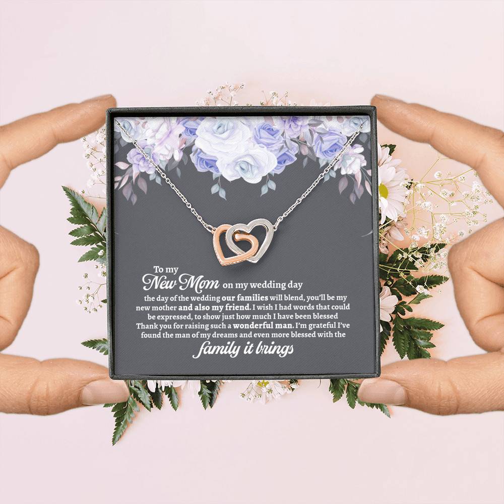 To My New Mom On My Wedding Day You'll Be My New Mother And Also My Friend Interlocking Hearts Pendant Necklace - Mother In Law Gift