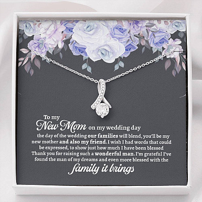 To My New Mom On My Wedding Day You'll Be My New Mother And Also My Friend Alluring Beauty Pendant Necklace - Mother In Law Gift - Alluring Beauty Necklace