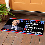 5VT. UU TIEN Biden Biggest Idiot Doormat Doormat mockup 1