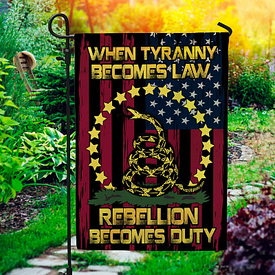 Garden Flag (11.5" x 17.5")