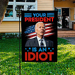 30x40 Garden Flag Mockup 3