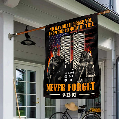 House Flag (30" x 40")