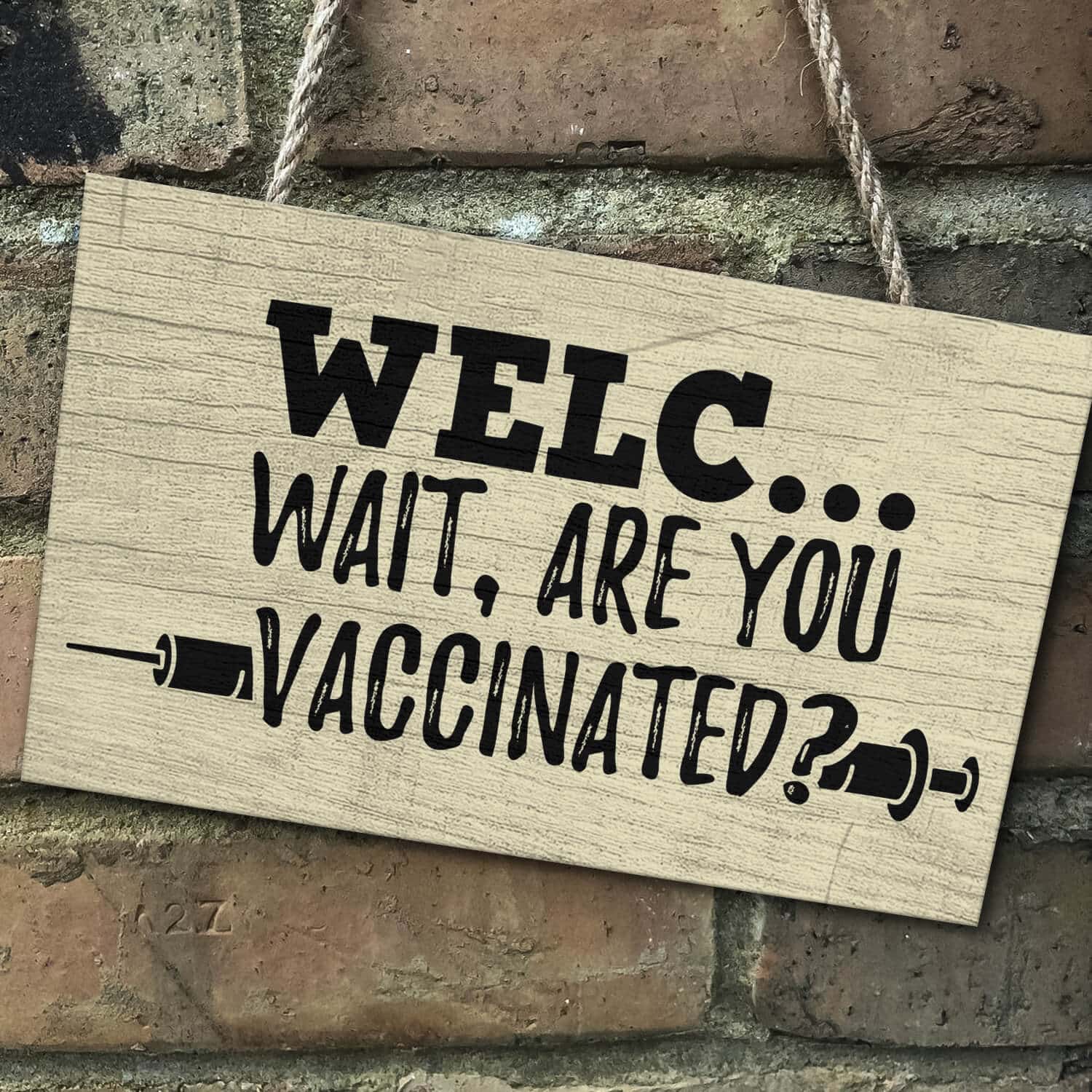 7TM ưu tiên. Welc Vaccinated - Door Sign Mockup 5