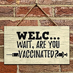 7TM ưu tiên. Welc Vaccinated - Door Sign Mockup 9