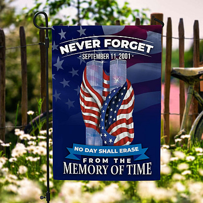 Garden Flag (11.5" x 17.5")