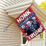 30x40 House Flag Mockup 2