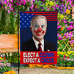 Size 30x40 Garden Flag Mockup 4