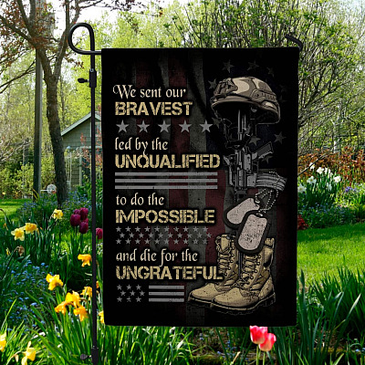 Garden Flag (11.5" x 17.5")