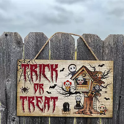 Funny Halloween Trick Or Treat Front Porch Sign Decor - In This House We Love Family Like Scary Movies Halloween Characters Door Sign