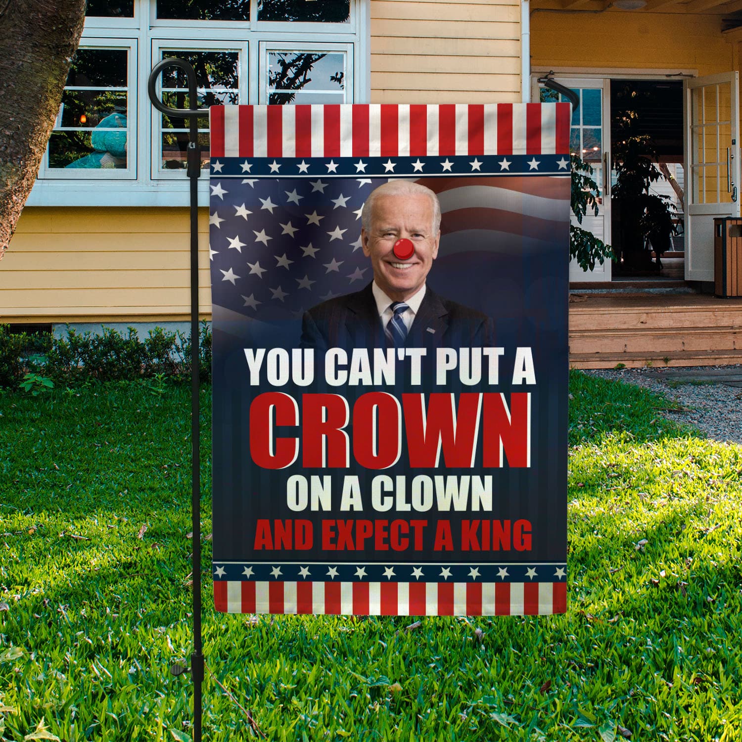33 HG UU TIEN. Biden Clown 30x40 Garden Flag Mockup 3