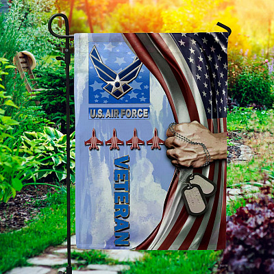 Garden Flag (11.5" x 17.5")