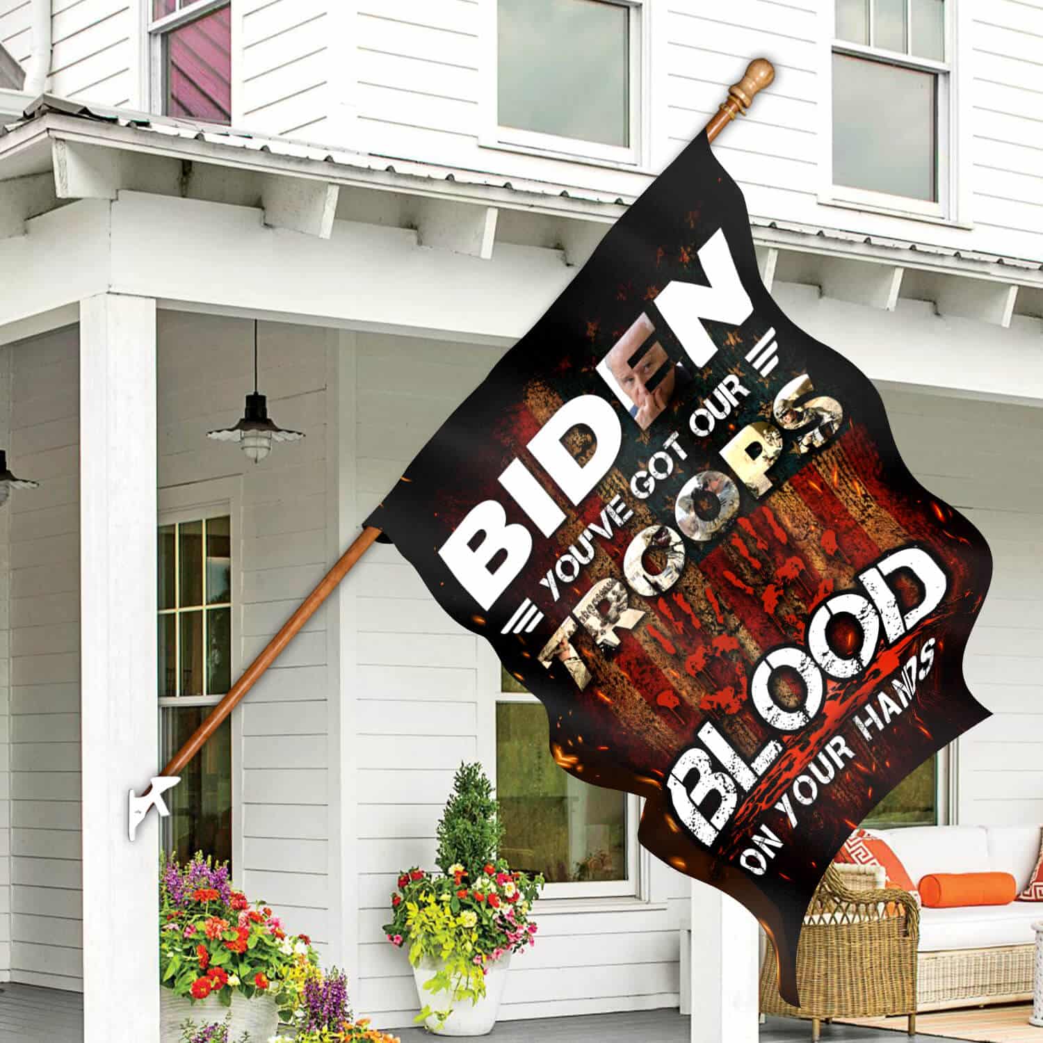 SIDE 1 30X40 House Flag Mockup 7