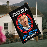 30x40 House Flag Mockup 4