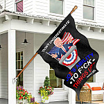 30x40 House Flag Mockup 7