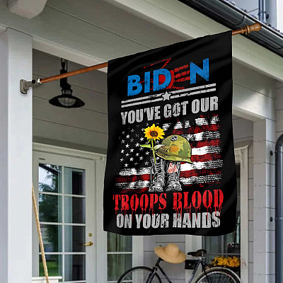 House Flag (30" x 40")