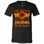 mom, Black, V-Neck T-Shirt