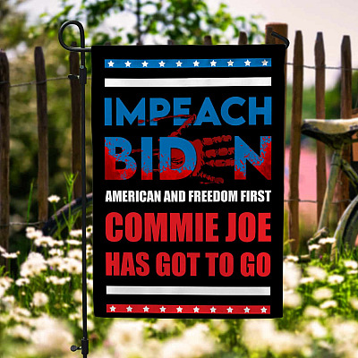 Garden Flag (11.5" x 17.5")