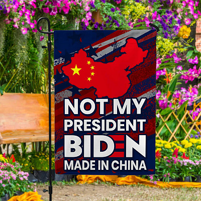 Garden Flag (11.5" x 17.5")