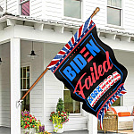 30x40 House Flag Mockup 7