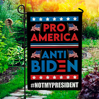 Garden Flag (11.5" x 17.5")