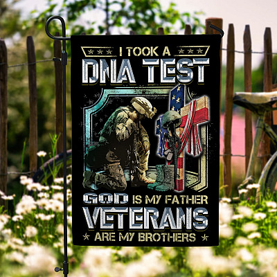 Garden Flag (11.5" x 17.5")