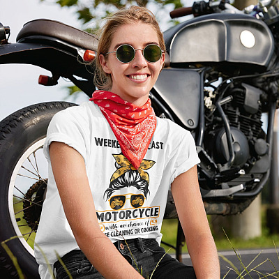 Alternative view of Weekend Forecast Motorcycle With No Chance Of House Cleaning Or Cooking T-Shirt