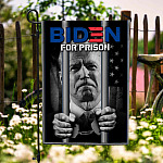 30x40 Garden Flag Mockup 6