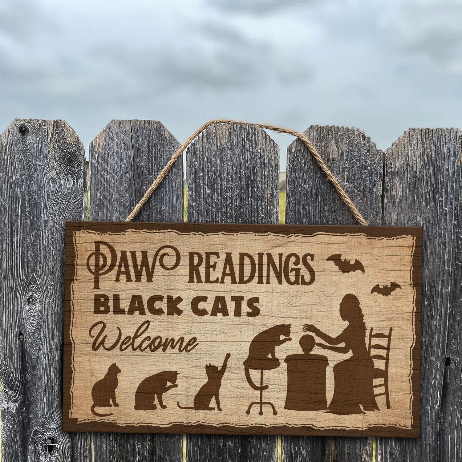 2LV. Paw Readings (6) Mockup 7