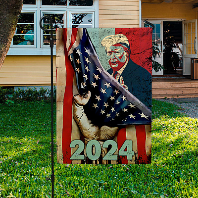 Garden Flag (11.5" x 17.5")