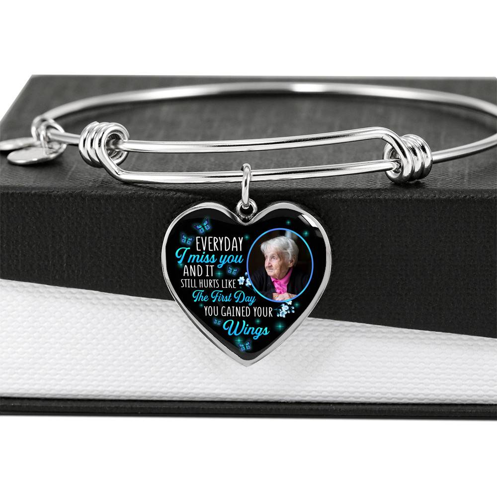 Custom Photo Everyday I Miss You And It Still Hurts Like The First Day Butterfly Memorial Heart Necklace - Bangle