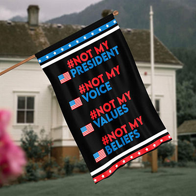 House Flag (30" x 40")