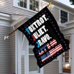 30x40 House Flag Mockup 6