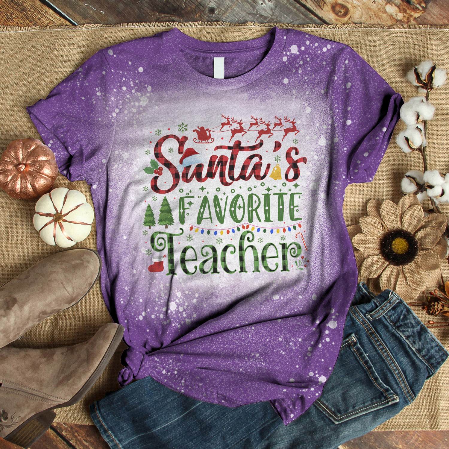 2Th. Santa Favorite Teacher Bleached Tee Bleached Mk3