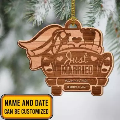 Personalized Just Married Wedding Car Ornament - Mr And Mrs Newlywed Couples Christmas Ornament