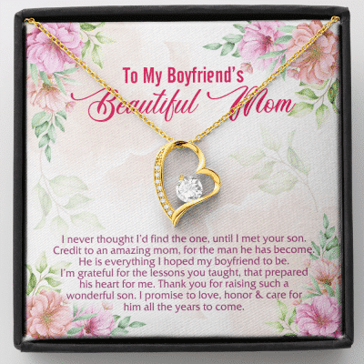 To My Boyfriend's Beautiful Mom I Never Thought I'd Find The One Forever Love Heart Pendant Necklace - Forever Love Necklace (18K Yellow Gold)
