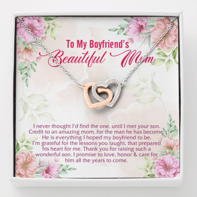 To My Boyfriend's Beautiful Mom I Never Thought I'd Find The One Interlocking Hearts Pendant Necklace - Interlocking Hearts Necklace