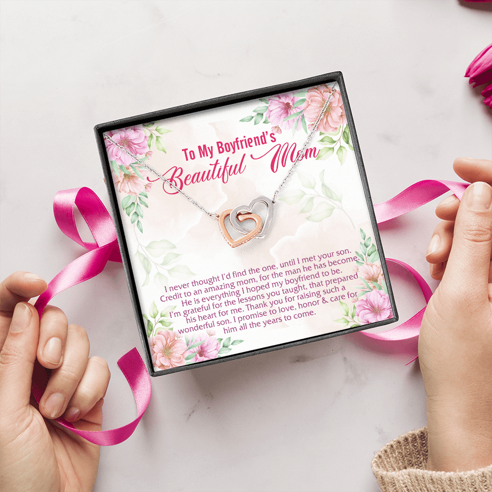 To My Boyfriend's Beautiful Mom I Never Thought I'd Find The One Interlocking Hearts Pendant Necklace