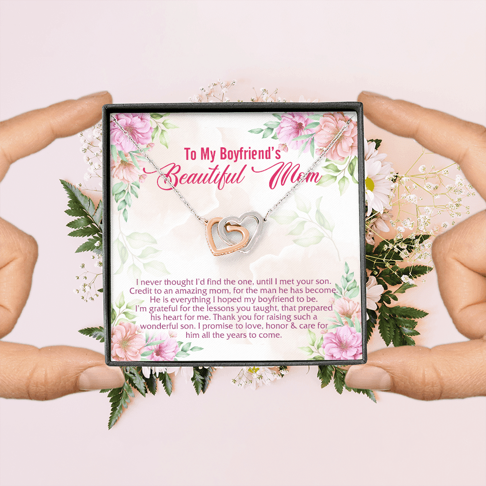 To My Boyfriend's Beautiful Mom I Never Thought I'd Find The One Interlocking Hearts Pendant Necklace