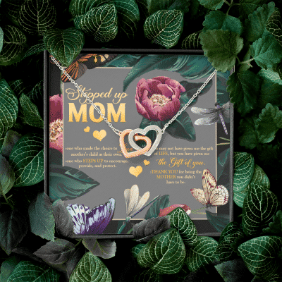 Stepped Up Mom One Who Made The Choice Love Another's Child As Their Own Interlocking Hearts Pendant Necklace