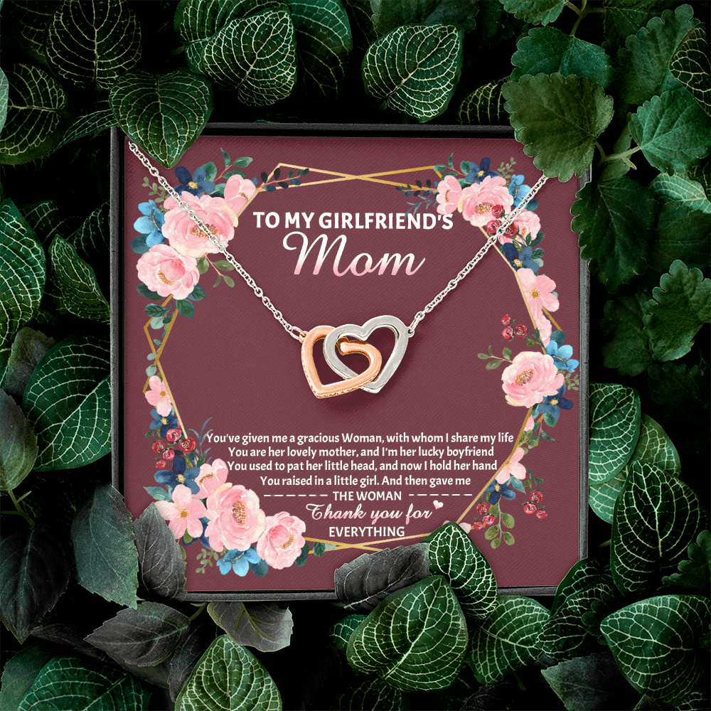 To My Girlfriend's Mom Interlocking Hearts Pendant Necklace - Mother's Day Gift For Girlfriend's Mom